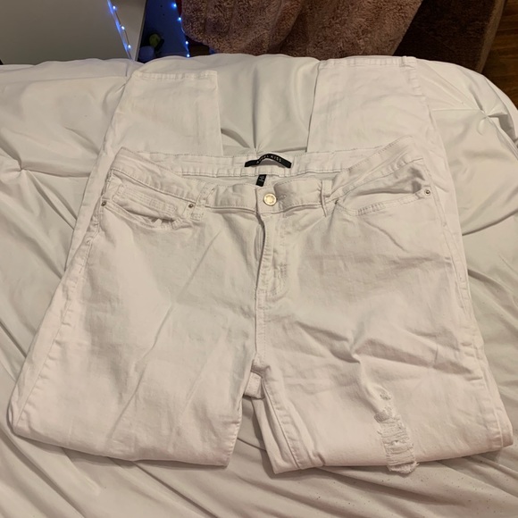 Angel Kiss Distressed White Jeans - Picture 3 of 3